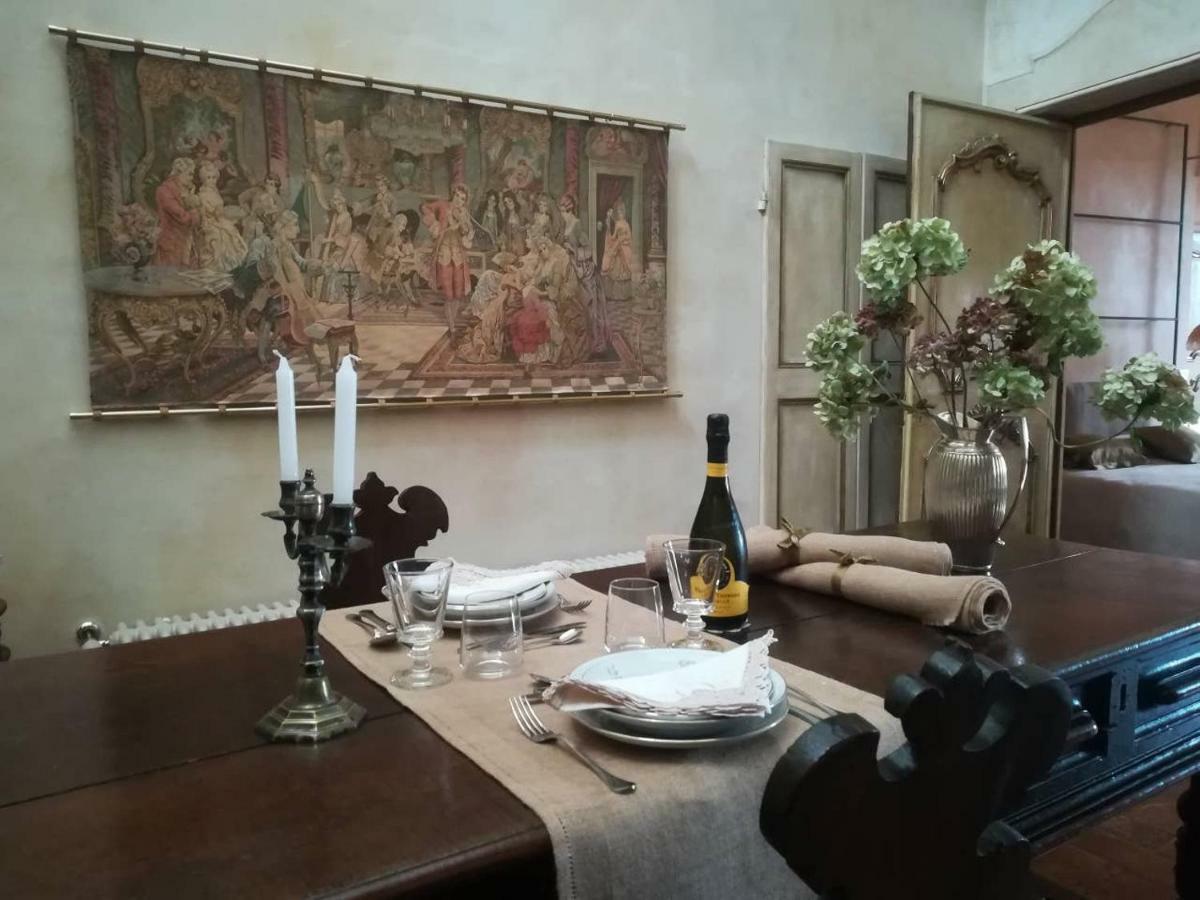 Boutique Apartment Urbino Eksteriør billede