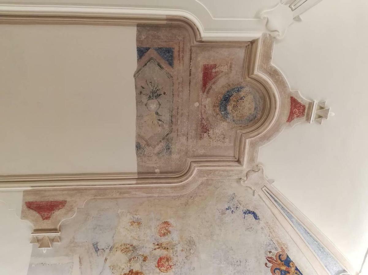 Boutique Apartment Urbino Eksteriør billede